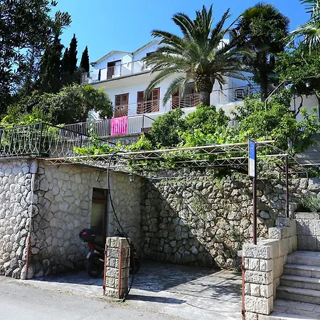 Studio 258a Apartment Trpanj